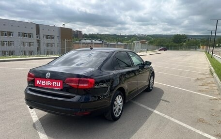 Volkswagen Jetta VI, 2015 год, 1 090 000 рублей, 4 фотография