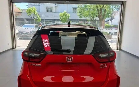 Honda Fit, 2020 год, 992 000 рублей, 5 фотография