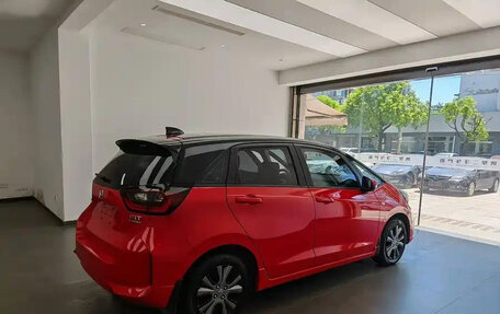 Honda Fit, 2020 год, 992 000 рублей, 6 фотография