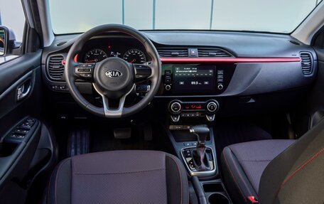 KIA Rio IV, 2021 год, 1 870 000 рублей, 6 фотография