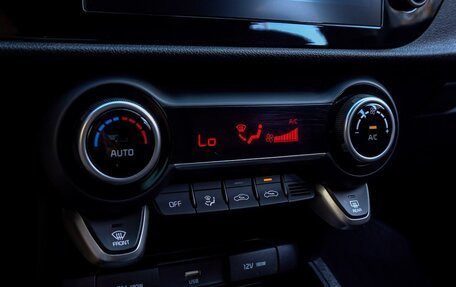 KIA Rio IV, 2021 год, 1 870 000 рублей, 13 фотография