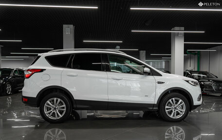 Ford Kuga III, 2017 год, 1 630 000 рублей, 7 фотография