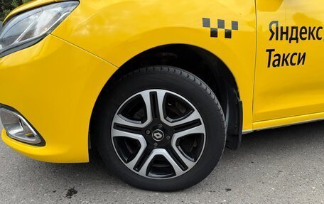 Renault Logan II, 2018 год, 820 000 рублей, 5 фотография