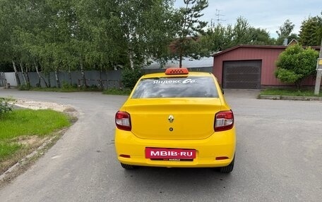 Renault Logan II, 2018 год, 820 000 рублей, 7 фотография