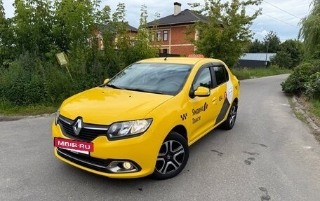 Renault Logan II, 2018 год, 820 000 рублей, 4 фотография