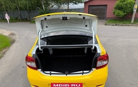 Renault Logan II, 2018 год, 820 000 рублей, 8 фотография