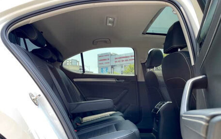Skoda Superb III рестайлинг, 2022 год, 1 790 000 рублей, 11 фотография