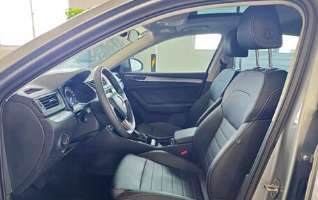 Skoda Superb III рестайлинг, 2022 год, 1 790 000 рублей, 6 фотография