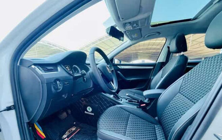 Skoda Octavia, 2022 год, 1 450 000 рублей, 6 фотография