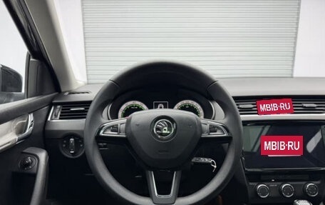 Skoda Octavia, 2022 год, 1 450 000 рублей, 4 фотография
