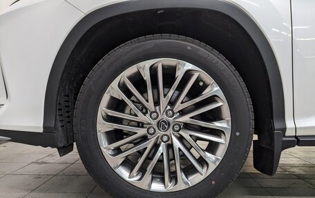 Lexus RX IV рестайлинг, 2022 год, 8 300 000 рублей, 7 фотография