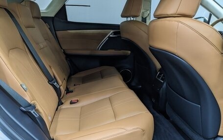 Lexus RX IV рестайлинг, 2022 год, 8 300 000 рублей, 12 фотография