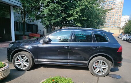 Volkswagen Touareg III, 2014 год, 2 950 000 рублей, 3 фотография