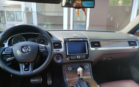 Volkswagen Touareg III, 2014 год, 2 950 000 рублей, 10 фотография
