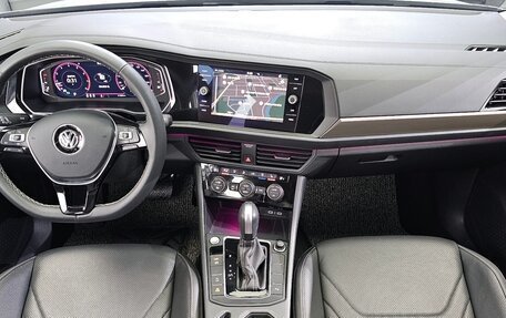 Volkswagen Jetta VII, 2021 год, 1 550 000 рублей, 7 фотография