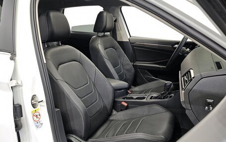 Volkswagen Jetta VII, 2021 год, 1 550 000 рублей, 15 фотография