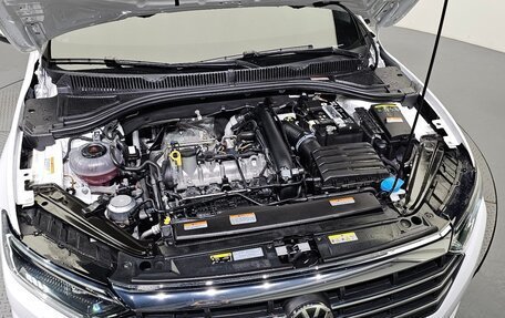 Volkswagen Jetta VII, 2021 год, 1 550 000 рублей, 18 фотография