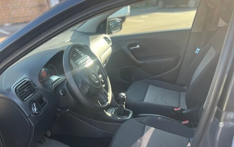 Volkswagen Polo VI (EU Market), 2013 год, 425 000 рублей, 10 фотография
