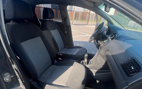 Volkswagen Polo VI (EU Market), 2013 год, 425 000 рублей, 12 фотография