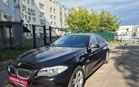 BMW 5 серия, 2012 год, 1 850 000 рублей, 2 фотография