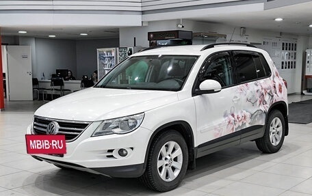 Volkswagen Tiguan I, 2011 год, 1 150 000 рублей, 2 фотография