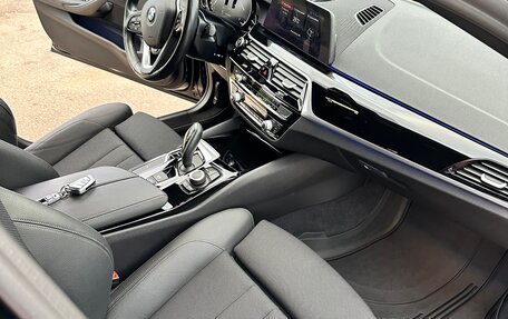 BMW 5 серия, 2019 год, 4 150 000 рублей, 9 фотография
