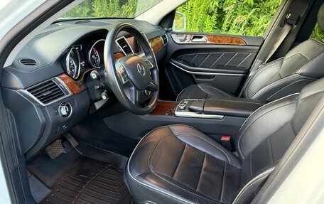 Mercedes-Benz GL-Класс, 2012 год, 2 775 000 рублей, 10 фотография