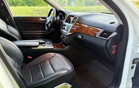 Mercedes-Benz GL-Класс, 2012 год, 2 775 000 рублей, 17 фотография