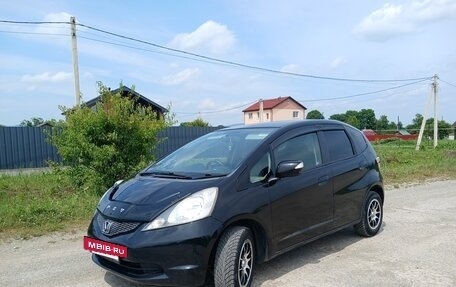 Honda Fit III, 2010 год, 560 000 рублей, 7 фотография