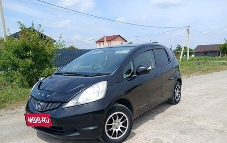 Honda Fit III, 2010 год, 560 000 рублей, 18 фотография