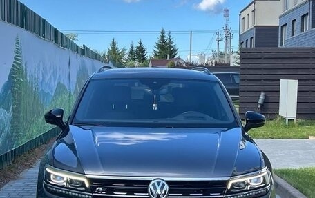 Volkswagen Tiguan II, 2020 год, 3 500 000 рублей, 2 фотография