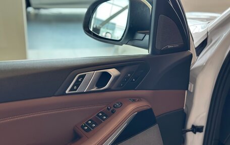 BMW X5, 2018 год, 5 950 000 рублей, 13 фотография
