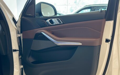 BMW X5, 2018 год, 5 950 000 рублей, 31 фотография