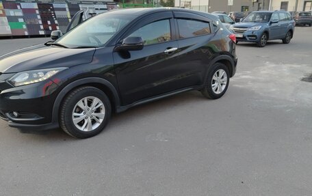 Honda Vezel, 2015 год, 1 750 000 рублей, 10 фотография