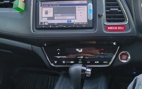 Honda Vezel, 2015 год, 1 750 000 рублей, 9 фотография