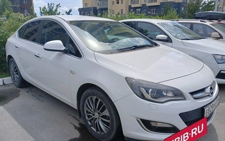 Opel Astra J, 2012 год, 690 000 рублей, 5 фотография