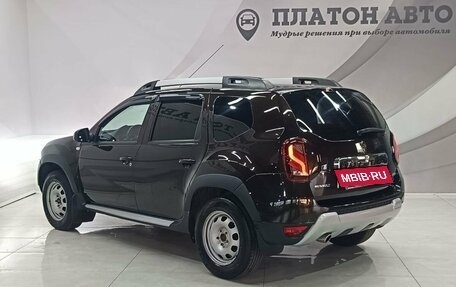 Renault Duster I рестайлинг, 2017 год, 1 320 000 рублей, 7 фотография
