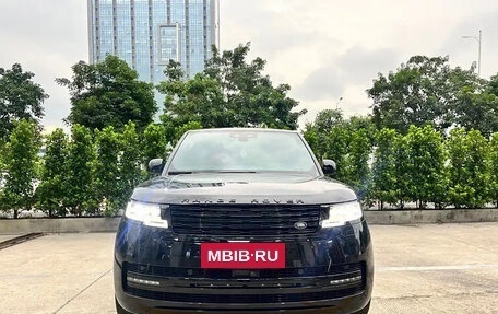Land Rover Range Rover IV рестайлинг, 2022 год, 19 000 000 рублей, 5 фотография