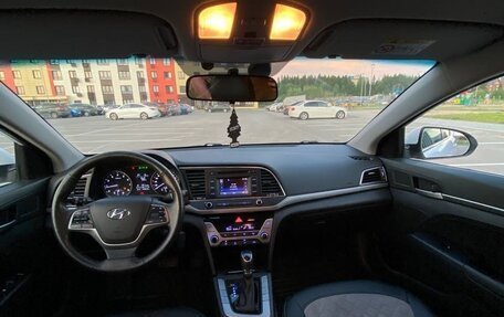 Hyundai Elantra VI рестайлинг, 2017 год, 1 270 000 рублей, 15 фотография