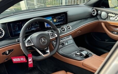 Mercedes-Benz E-Класс, 2017 год, 3 000 000 рублей, 14 фотография