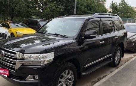 Toyota Land Cruiser 200, 2019 год, 8 100 000 рублей, 2 фотография