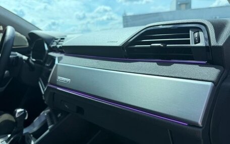 Audi Q3, 2022 год, 2 300 000 рублей, 15 фотография