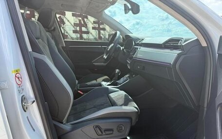 Audi Q3, 2022 год, 2 300 000 рублей, 14 фотография