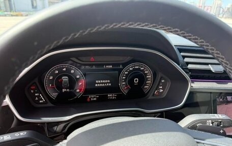 Audi Q3, 2022 год, 2 300 000 рублей, 11 фотография
