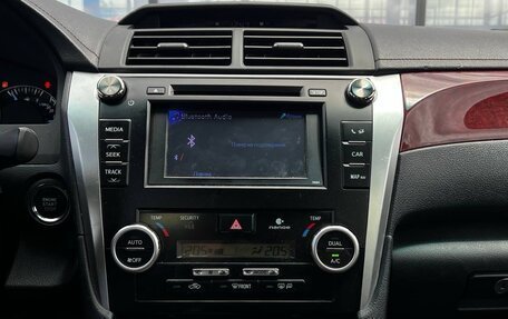 Toyota Camry, 2014 год, 1 900 000 рублей, 11 фотография