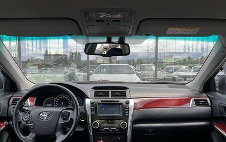 Toyota Camry, 2014 год, 1 900 000 рублей, 10 фотография