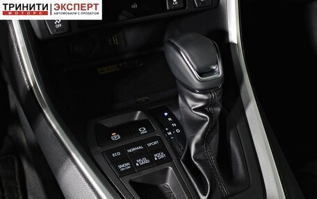 Toyota RAV4, 2025 год, 4 490 000 рублей, 20 фотография