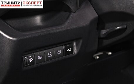 Toyota RAV4, 2025 год, 4 490 000 рублей, 23 фотография