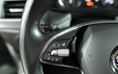 Skoda Rapid II, 2021 год, 1 450 000 рублей, 14 фотография