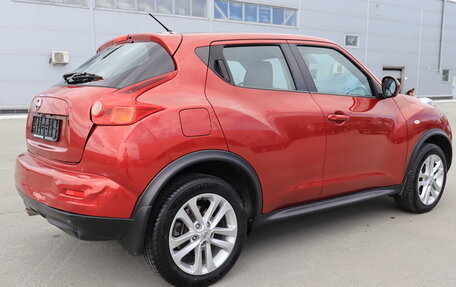 Nissan Juke II, 2013 год, 777 000 рублей, 11 фотография